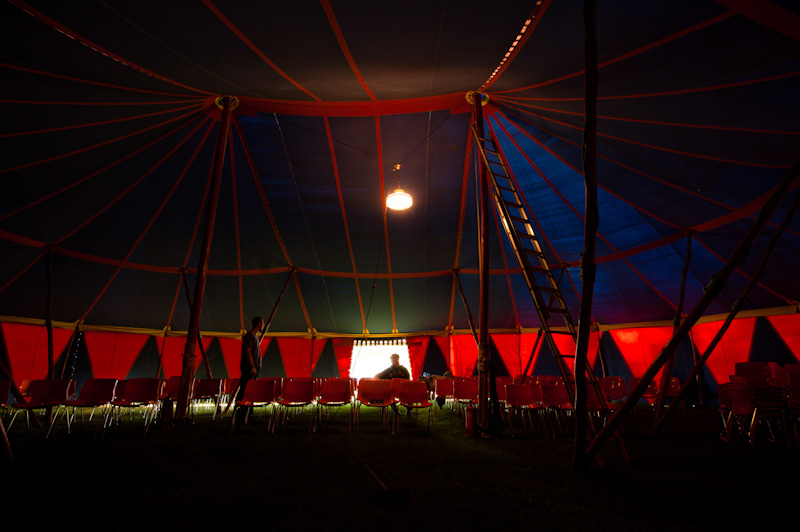 Pieni teltta oli viel&auml; maanantai-iltana hiljainen