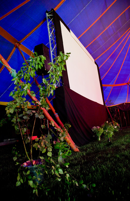 Luonnonl&auml;heinen pikkuteltta