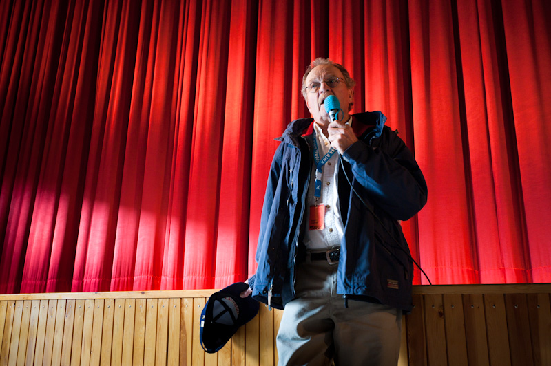 Michael Chapman avajaisn&auml;yt&ouml;ksess&auml;