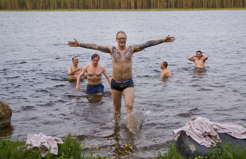 Ulkomaalaiset vieraat pulahtivat Kitiseen