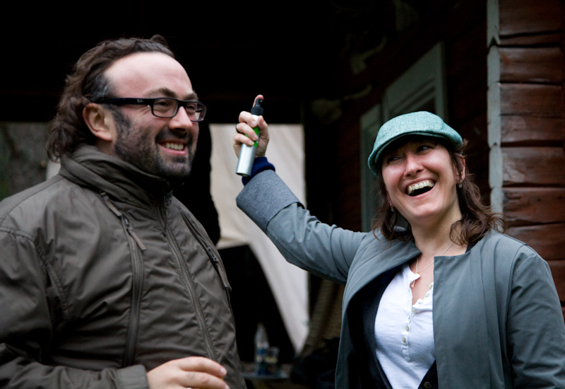 Nikolaj Nikitin, Athina Rachel Tsangari ja taistelu hyttysi&auml; vastaan