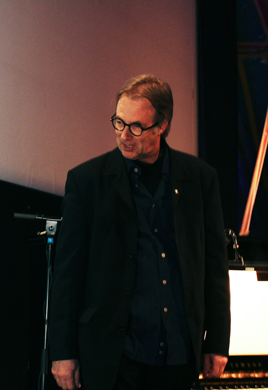 G&uuml;nter Buchwald isossa teltassa