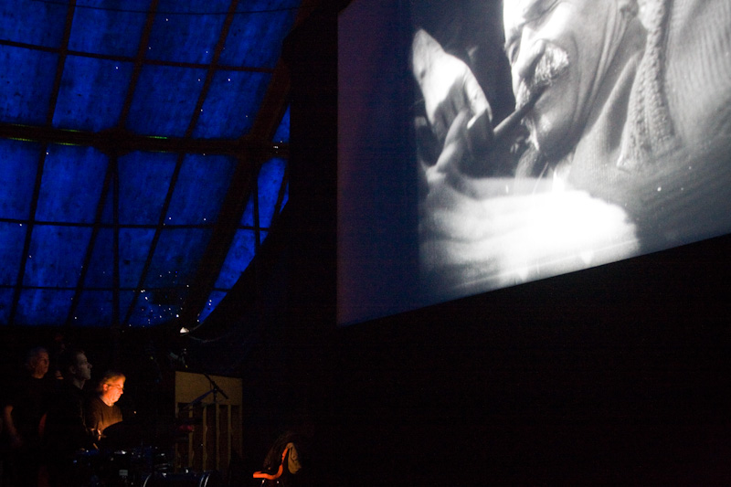 Silva Sound Creators s&auml;esti &Auml;iti Krausen matka onneen -mykk&auml;elokuvaa