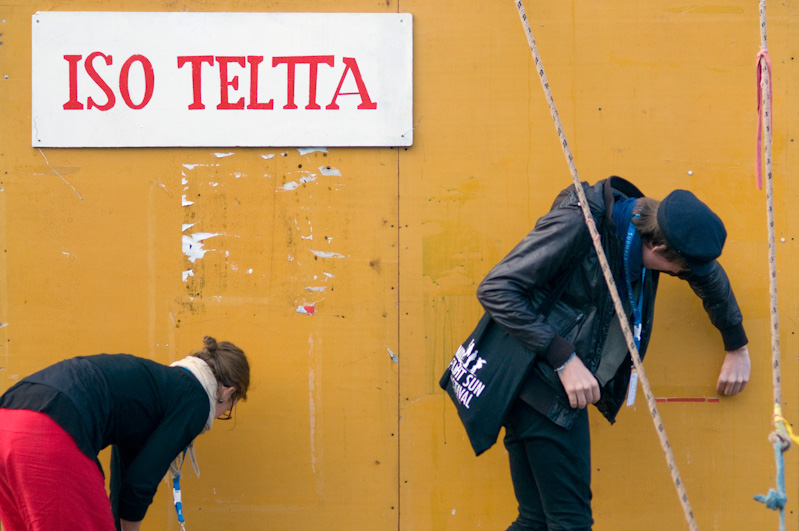 Ison teltan purkua sunnuntaina