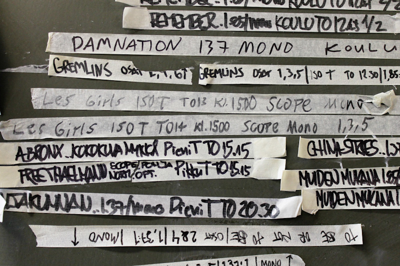 Merkintöjä Kitisenrannan koulun teatterin kulisseissa