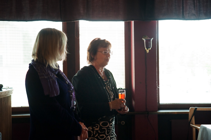 Sodankylän kunnanvaltuuston puheenjohtaja Elsi Poikela puhui kunnan avajaistilaisuudessa