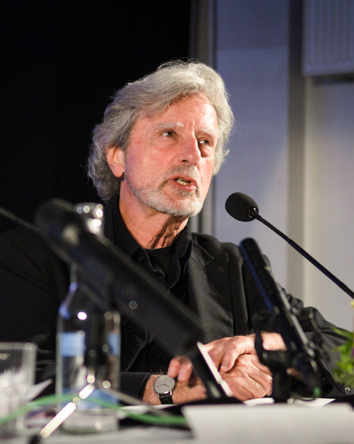 Philip Kaufman torstain aamukeskustelussa