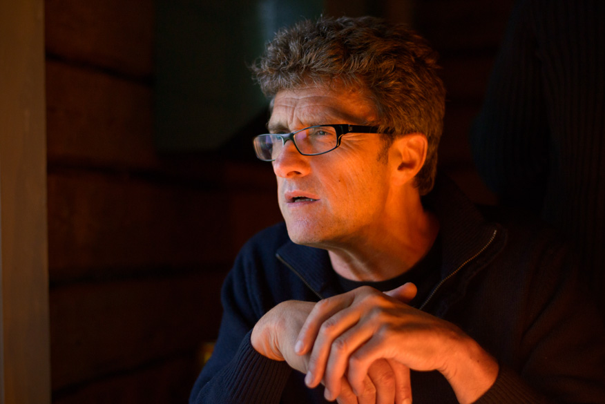 Pawel Pawlikowski kynttilänvalossa