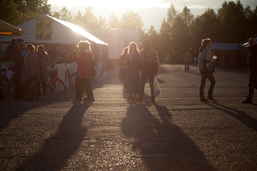 Illan suussa saapui aurinko