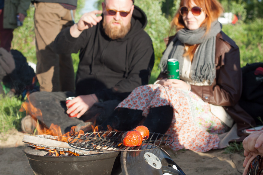 Tomskut vähän palo